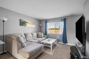 2206 Gascony Dr, Lake Saint Louis, MO 63367 - Photo 4