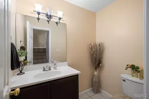 2206 Gascony Dr, Lake Saint Louis, MO 63367 - Photo 6