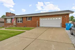 465 Sycamore Dr, Saint Genevieve, MO 63670 - Photo 2