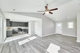 28719 Woodland Heights Dr, Warrenton, MO 63383 - Photo 10