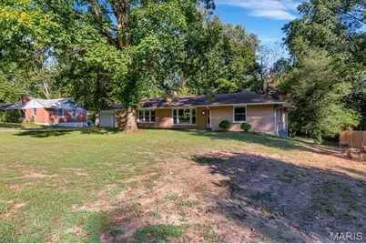 17 Nob Hill Drive, Saint Louis, MO 63138 - Photo 2