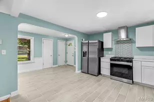 17 Nob Hill Dr, Saint Louis, MO 63138 - Photo 8