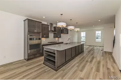 8916 Gateway Circle #41-805, Richmond Heights, MO 63144 - Photo 6