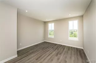8923 Gateway Heights, Richmond Heights, MO 63144 - Photo 22
