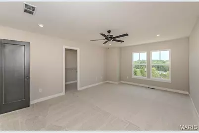 8923 Gateway Heights #94-805, Richmond Heights, MO 63144 - Photo 10