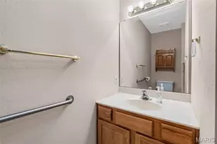 902 Pine Ave, Warrenton, MO 63383 - Photo 8