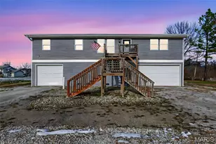 615 Cora Belle Dr, Saint Charles, MO 63301 - Photo 2