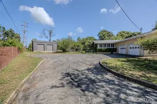 376 Sunset Dr, Lebanon, MO 65536 - Photo 4