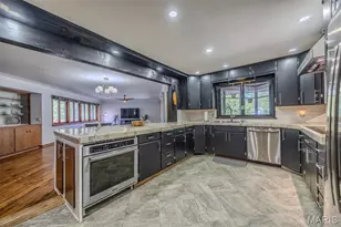 376 Sunset Dr, Lebanon, MO 65536 - Photo 18