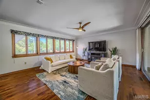 376 Sunset Dr, Lebanon, MO 65536 - Photo 10