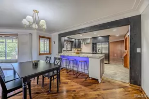 376 Sunset Dr, Lebanon, MO 65536 - Photo 8