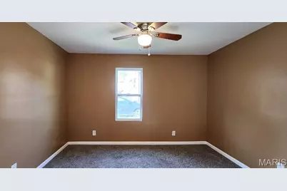 3213 Airway Avenue, Saint Louis, MO 63114 - Photo 8