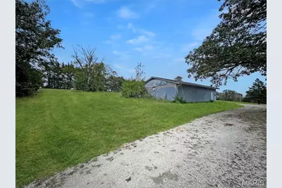 12305 Hoffman, De Soto, MO 63020 - Photo 8