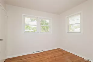 1224 Weleba Ave, Saint Louis, MO 63121 - Photo 10