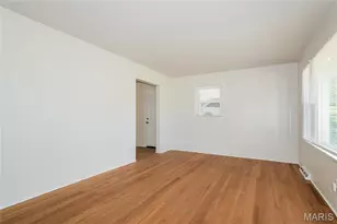 1224 Weleba Ave, Saint Louis, MO 63121 - Photo 2