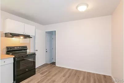 1376 Cove Lane, Saint Louis, MO 63138 - Photo 4