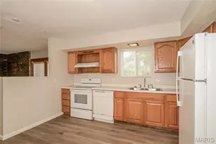 1215 Dawn Valley, Maryland Heights, MO 63043 - Photo 6