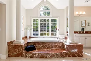 29 Muirfield Ln, Town and Country, MO 63141 - Photo 46