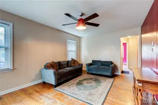 279 Elmdale Ct, Florissant, MO 63031 - Photo 4