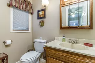 20448 Oakway Dr, Lebanon, MO 65536 - Photo 22