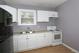 7046 Emma Ave, Jennings, MO 63136 - Photo 6