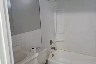 4306 Strodtman Pl, Saint Louis, MO 63107 - Photo 4