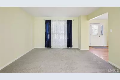 2940 Woodbridge Estates Drive, Saint Louis, MO 63129 - Photo 4