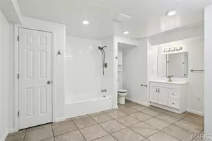 2940 Woodbridge Estates Dr, Saint Louis, MO 63129 - Photo 34