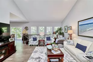 317 Orchid Ct, Troy, MO 63379 - Photo 10
