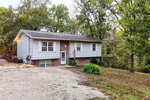 311 Orion Dr, De Soto, MO 63020 - Photo 2