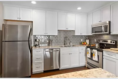 522 N Kirkwood Road #2B, Kirkwood, MO 63122 - Photo 10