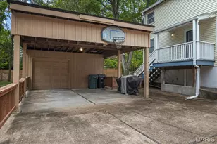 558 S Geyer Rd, Kirkwood, MO 63122 - Photo 24