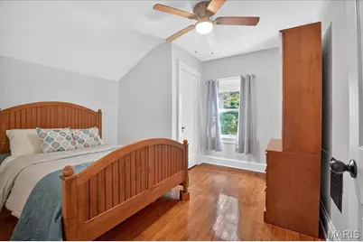 558 S Geyer Road, Kirkwood, MO 63122 - Photo 20