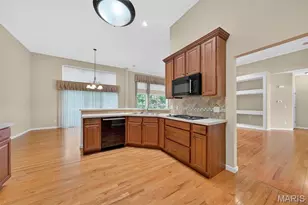 121 Kendl Ct, Florissant, MO 63031 - Photo 22