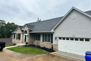 5032 Oak Bluff Dr, High Ridge, MO 63049 - Photo 2