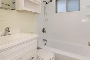 9207 Bataan Dr, Woodson Terrace, MO 63134 - Photo 18