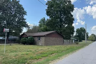 502 Adrian Ave, Campbell, MO 63933 - Photo 18