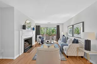 950 E Rue De La Banque, Creve Coeur, MO 63141 - Photo 4