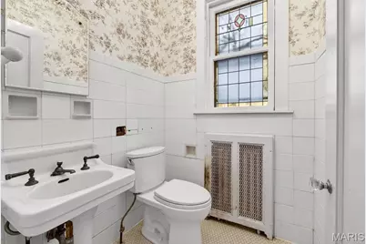 49 Aberdeen Place, Clayton, MO 63105 - Photo 14