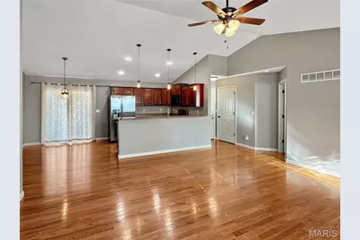 1423 E 5th Street, Washington, MO 63090 - Photo 8