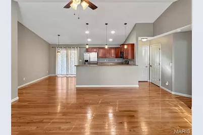 1423 E 5th Street, Washington, MO 63090 - Photo 2