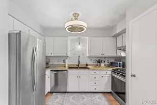 407 Tulsa Ave, Ballwin, MO 63021 - Photo 4