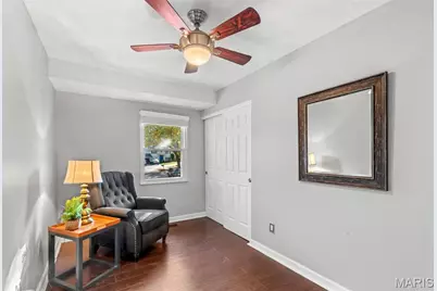 407 Tulsa Avenue, Ballwin, MO 63021 - Photo 14