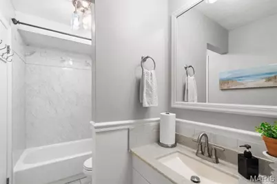 407 Tulsa Avenue, Ballwin, MO 63021 - Photo 12