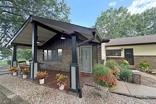 10336 Bauer Rd, Unincorporated, MO 63128 - Photo 6