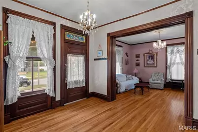 7038 Pernod Avenue, Saint Louis, MO 63139 - Photo 10