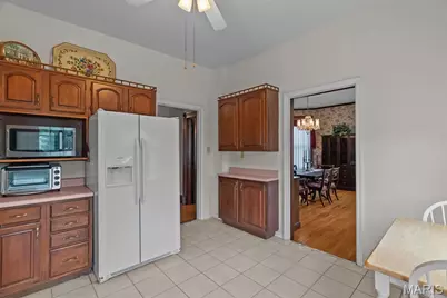 7038 Pernod Avenue, Saint Louis, MO 63139 - Photo 30