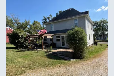 809 E. Main Street, Perry, MO 63462 - Photo 8