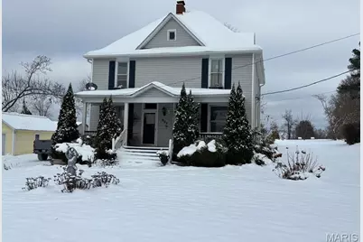 809 E. Main Street, Perry, MO 63462 - Photo 2