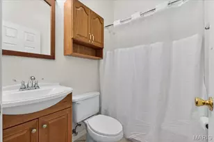 219 Lookout Ave, Valley Park, MO 63088 - Photo 16